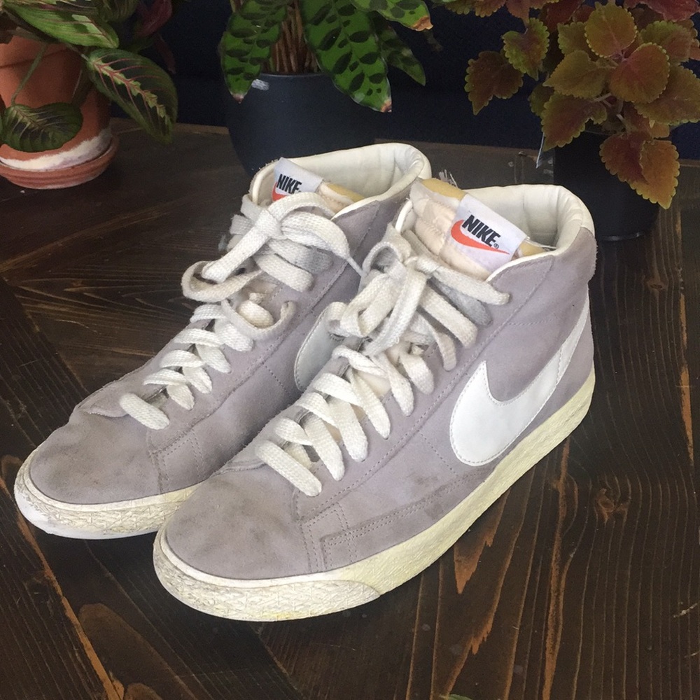 Nike Hightop Sneakers